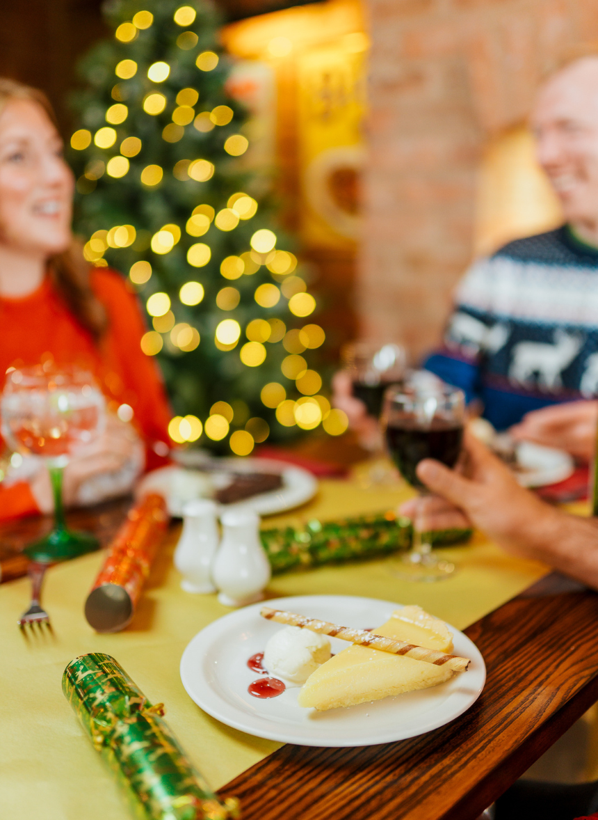 Festive Lunch & Dinner at The Poverina Inn in Normanby